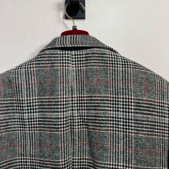 New Signature Carcoat Plaid- Checker Size 48 - Picture 9 of 12